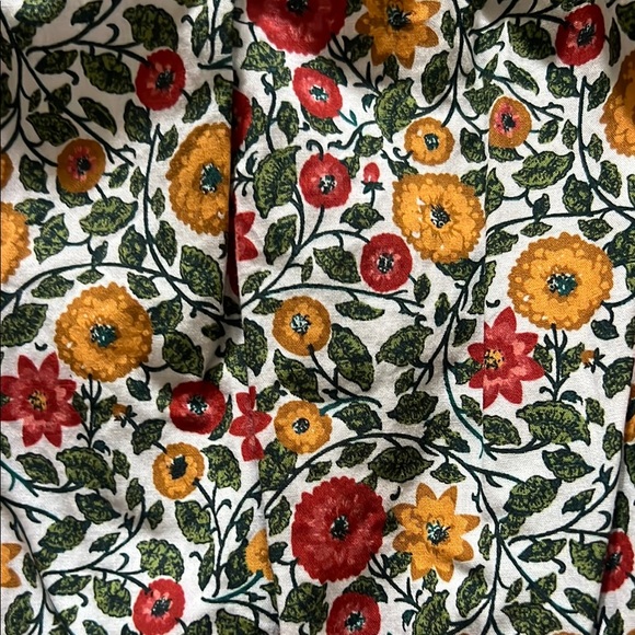 Mauby Gathered Peplum Top in Alhambra Floral Size: Small (S) - Picture 15 of 16